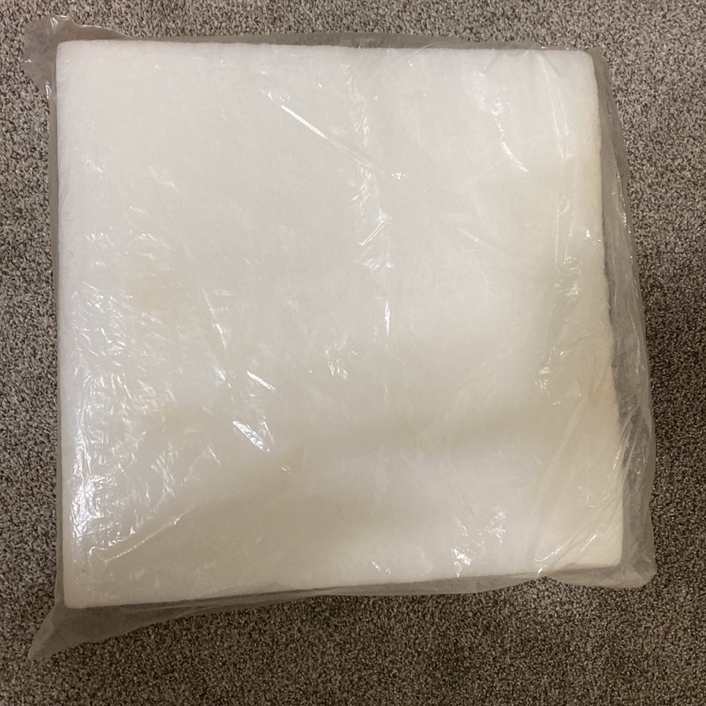 NU-Foam White Polyester Cushion Insert - 22 x 22 x 4 - Picture 2 of 4